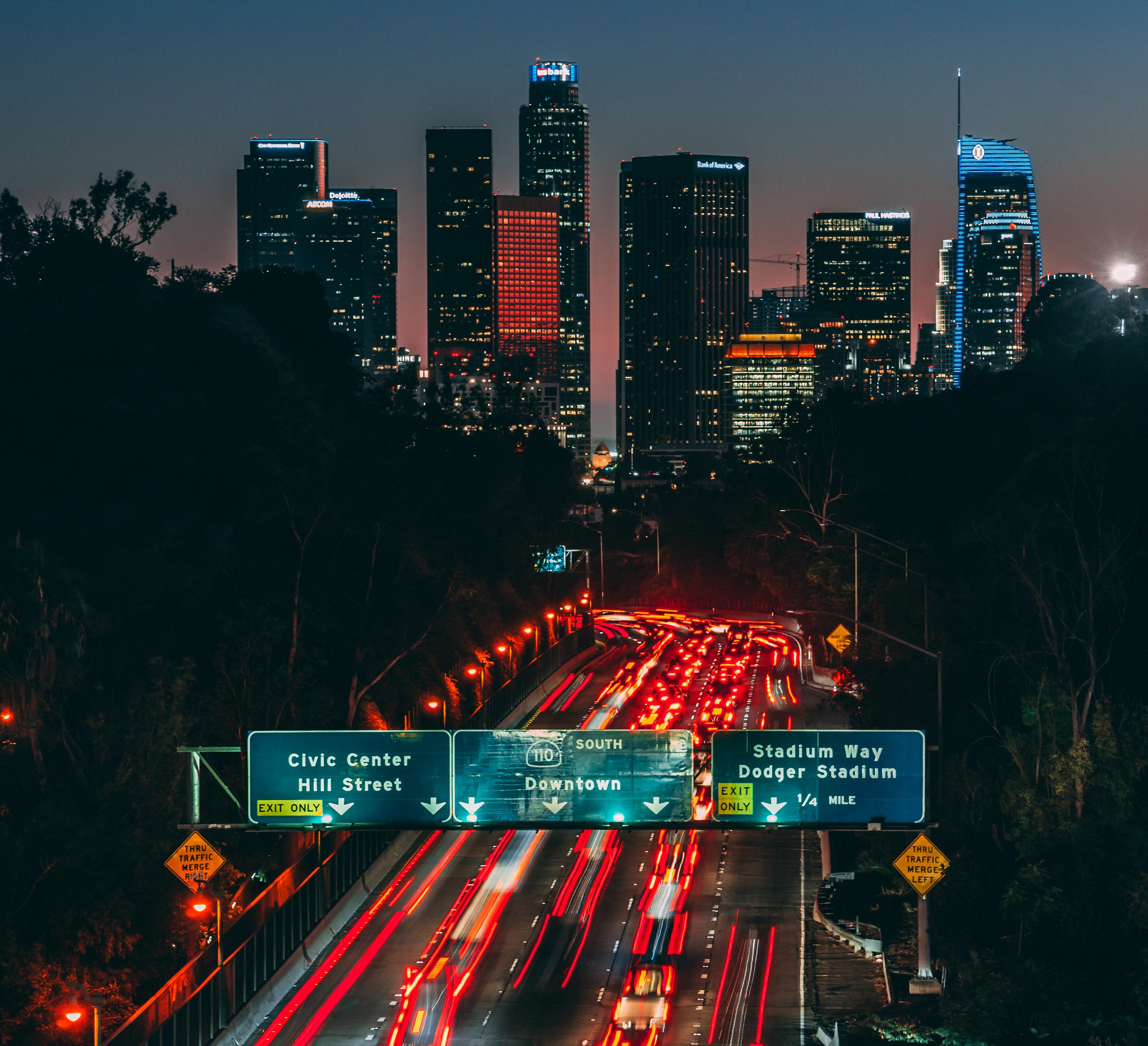 Cars driving on a busy freeway in Los Angeles